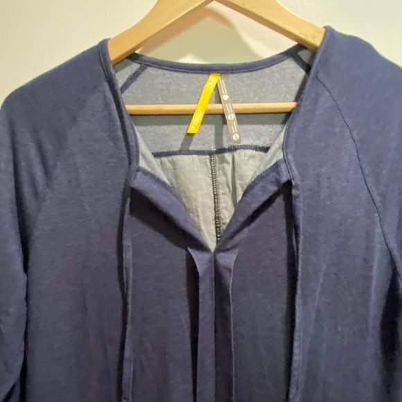 (10) Lolё Eco-Friendly Preppy Wicking Hi Low Mix Media Modal Cotton Tuni… - Picture 3 of 7